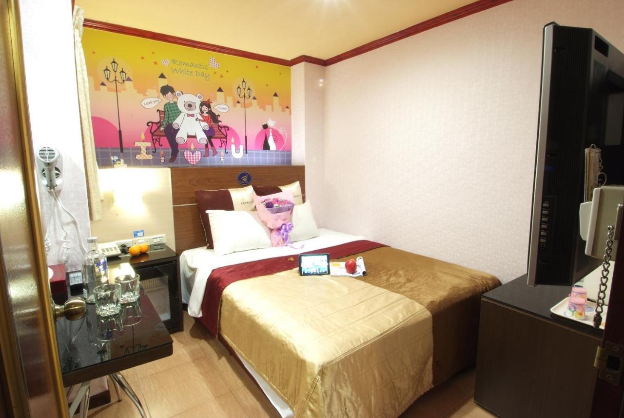 Golden Swallow Hotel Hsinchu Luaran gambar